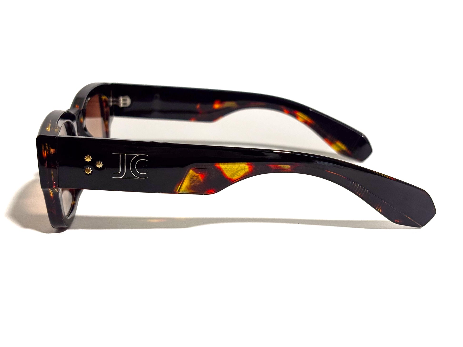 SIROCCO - HAWKSBILL